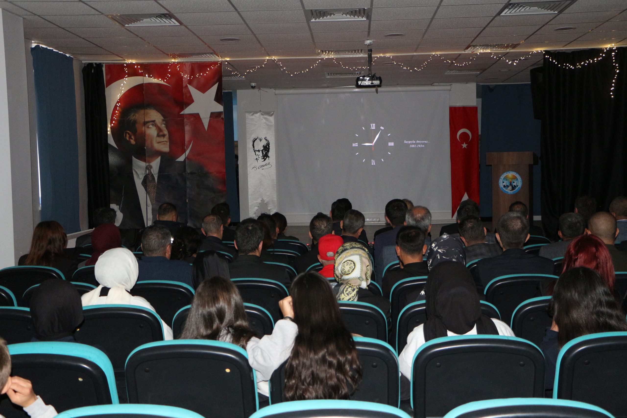 Karlıova’da, Atatürk’ü anma töreni düzenlendi