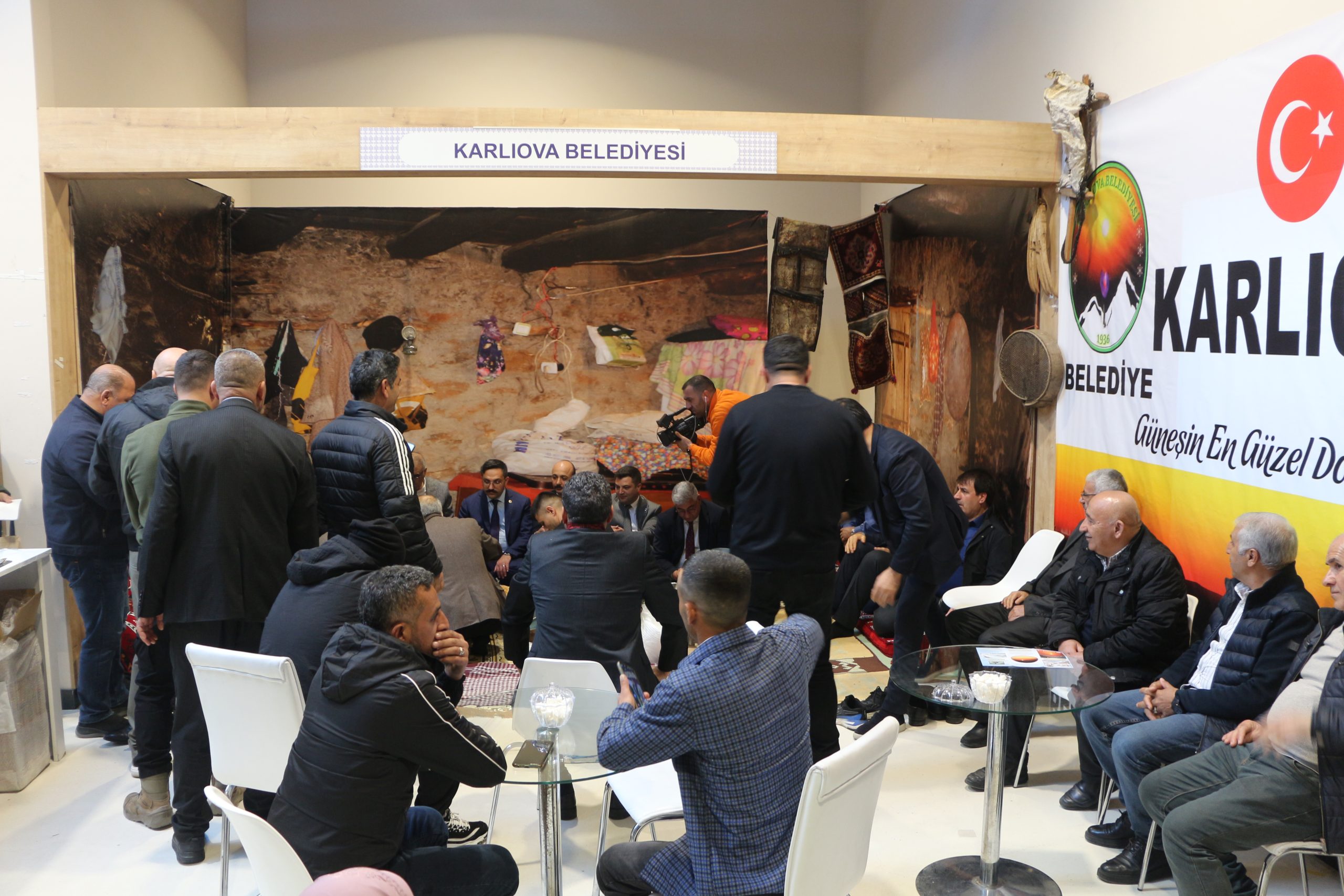 Bingöl Tanıtım Günlerinin ilk gününde Karlıova rüzgarı esti