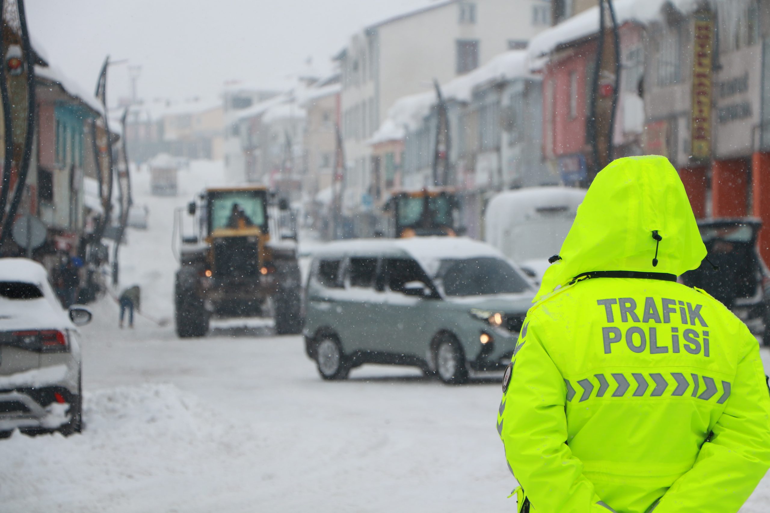 Bingöl–Erzurum Yolu Kar Nedeniyle Ulaşıma Kapandı