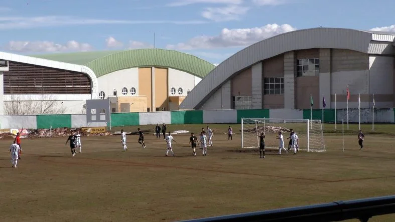 Seyircisiz Maçta12 Bingölspor Gol Şov Yaptı