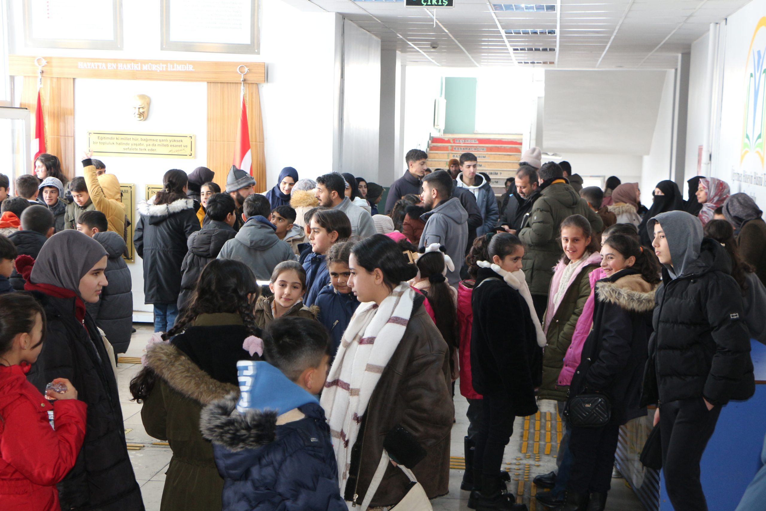 Karlıova’da Umre Ödüllü Siyer Sınavı Yapıldı