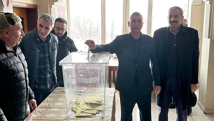 Karlıova ESO Başkanı Bingöl güven tazeledi