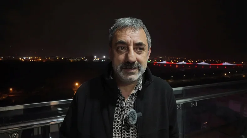 Nazmi Kırık Hayranlarıyla Buluştu