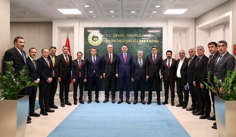 Bakan Kurum’a Ziyaret