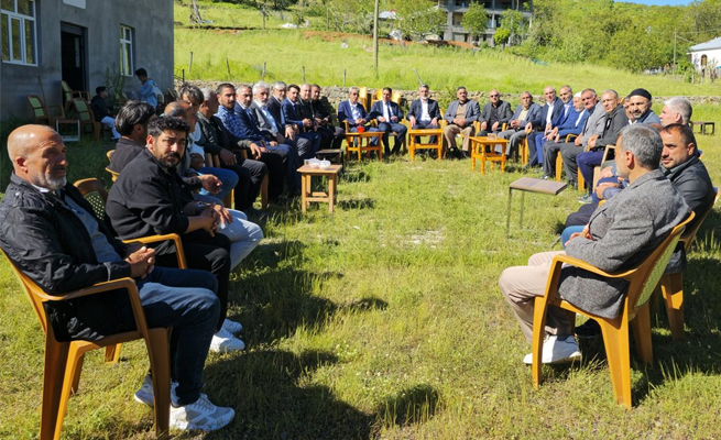 Emiroğlu; “Sorunlar Çözülmüyor”