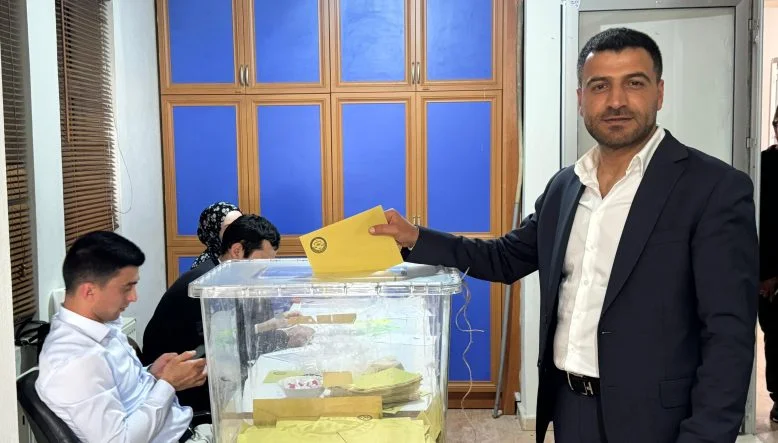 Bingöl’de Esnaf Odaları Birliği’nde Yıllar Sonra Görev Değişimi